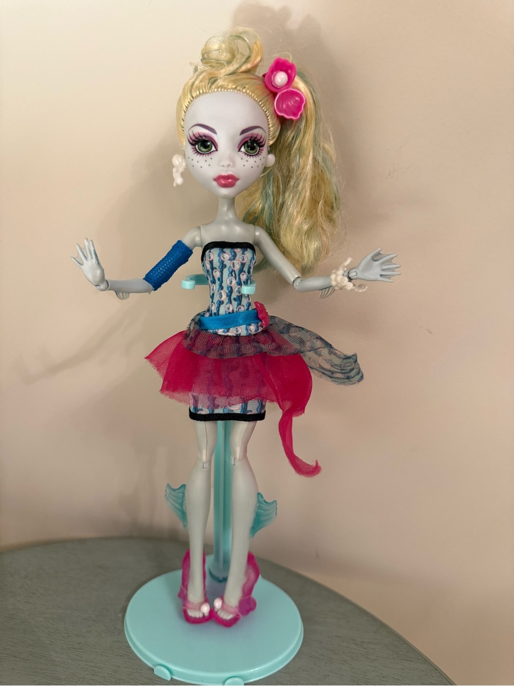 Monster High Dot Dead Gorgeous Lagoona Blue G1 Doll